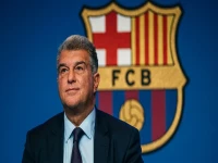 عاجل: برشلونة يقدم عرضاً صادماً بـ 125 مليون يورو لـ أوسيمين… هل ينجح في صفقة القرن؟