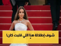 بفستان أبيض بسيط.. هنا الزاهد تسرق قلوب المصورين في كان وتصبح حديث السوشيال ميديا!