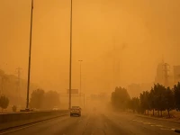 عاجل: الأرصاد السعودية تحذر من انعدام الرؤية الكامل ورياح تصل إلى 45 كم/ساعة في شمال المملكة… هل ستتأثر منطقتك؟