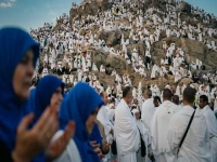 عاجل: السعودية تُسجل مليوني حاج لأول مرة… توزيع صادم بين الرجال والنساء يكشف مفاجأة غير متوقعة!