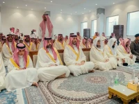 صور حصرية: أمير الرياض ونائبه يشاركون المصلين صلاة العيد في جامع الإمام تركي بن عبدالله