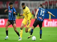 كشف حصري: رونالدو يتدخل شخصياً لإقناع محمد صلاح بالانضمام للنصر - خطوة ستغير تاريخ الدوري السعودي!