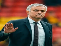 عاجل: بنفيكا يفضح بيريز.. رحيل مورينيو إلى ريال مدريد سيكلف 15 مليون يورو ولا ينجو من العقوبة