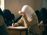 حصري: انطلاق امتحانات الثانوية العامة في المحافظات المحررة… أكثر من 93 ألف طالب يبدأون طريقهم للنجاح!
