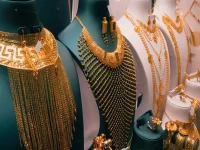 عاجل: الذهب في مصر ينخفض 50 جنيهًا… هل يستمر الهبوط لأسعار جديدة؟