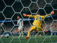 🚀 ثلاثي الصاعقة في مونديال 2026: ميسي يحطم الأرقام ومبابي يصنع التاريخ وهالاند ينفجر لأول مرة!