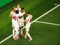 انفجار إنجليزي: أهداف صاروخية تُسقط كرواتيا 4-2 في مواجهة جنونية بكأس العالم!