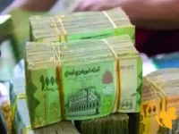 إعلان صادم: الانقسام النقدي بلغ ذروته… سعر الدولار في عدن يساوي 3 أضعافه في صنعاء! تعرف على الأرقام الخطيرة