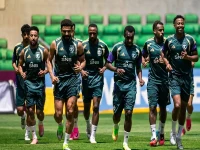 إصابة جديدة تُهدد الأخضر.. ودونيس يُعد خطة سرية لمواجهة إسبانيا في مونديال 2026