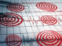 خبير إنقاذ: 10 خطوات فقط تنجي حياتك أثناء الزلازل المدمرة - ماذا لو كنت في السيارة أو المصعد الآن؟
