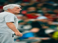 عاجل: مدرب جنوب إفريقيا يكشف لأول مرة.. هذا السر وراء ابتسامته قبل المباراة التاريخية!