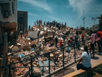 عاجل: كارثة فنزويلا تودي بـ1430 قتيلًا - الأمم المتحدة تكشف مفاجأة صادمة عن 50 ألف مفقود!