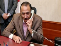 انفرادي: محافظ سوهاج ينهال على الطالب خالد بالتكريم الهاتفي… والسبب؟ طفرة تعليمية تُسجّل 289 متفوقاً!