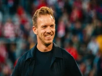 صادم: هانزي فليك يرفض ترك منتخب ألمانيا رغم الإقصاء المهين.. هل سيُجدد له الاتحاد بعد كارثة كأس العالم؟