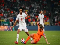 صاروخي: المغرب يطيح بهولندا أمام مرأى أسطورتها فان دير فارت.. من "لا تقلقوا" إلى الإذعان المُذل!