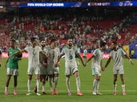 عاجل: مونديال 2026 قد يشهد حدثاً تاريخياً… 3 منتخبات عربية في دور الـ16 لأول مرة بعد تأهل المغرب وتقدم مصر والجزائر