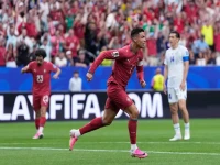 السر الخطير في عادة رونالدو خلال النشيد الوطني… صدمة في كأس العالم 2026!