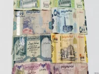 انفجار الريال اليمني: 500% اختلاف صادم بين شمال اليمن وجنوبه.. هكذا دمرت "سياسة نقدية مزدوجة" حياة الملايين!