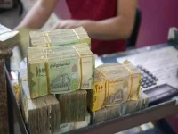 عاجل: انهيار تاريخي للريال اليمني - سعر الدولار يتخطى 2000 ريال لأول مرة في عدن! قفزة صاروخية لأكثر من 200% مقارنة بصنعاء